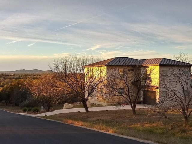 204 Mountain Home Rd