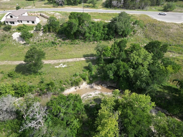 204 Serenity Dr