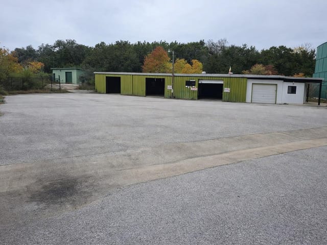 20406 Earhart Lane B Dr