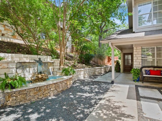 205 Bulian Ln Unit #B