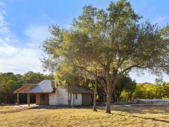 205  Mesquite Trl