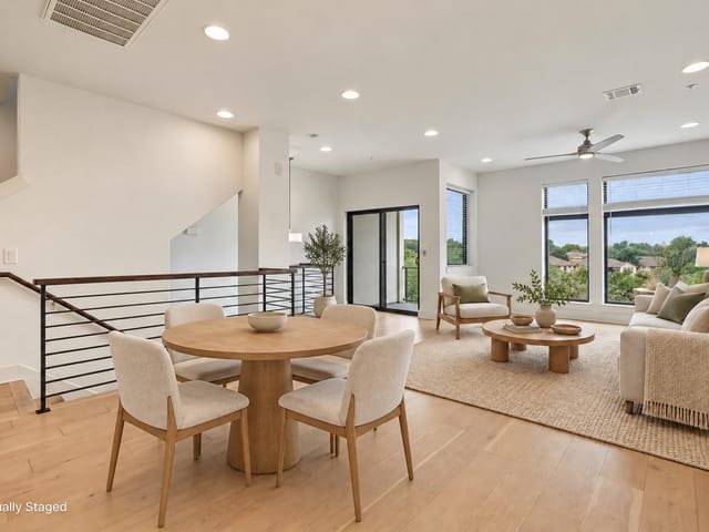 2050 Lohmans Spur RD Unit #102