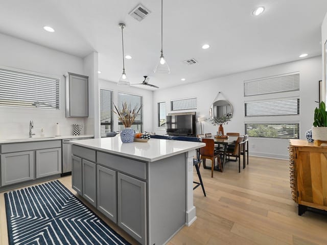 2050 Lohmans Spur Rd Unit #2301