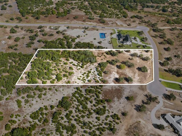2058 Legacy Hills Dr