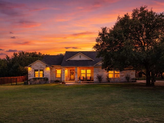 206 Campo Colinas DR
