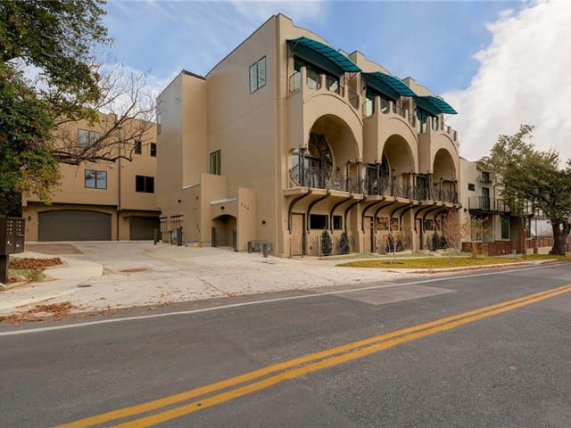 206 E Live Oak St Unit #A