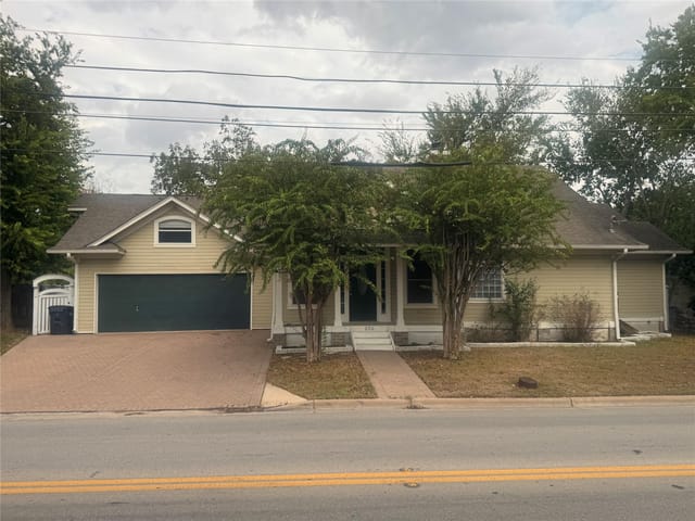 206 N Fm 1660