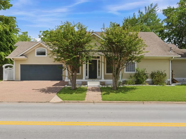 206 N Fm 1660