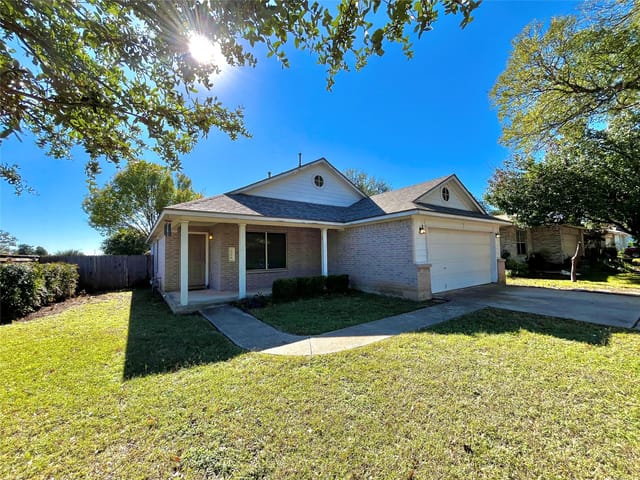 206  Presidio Dr