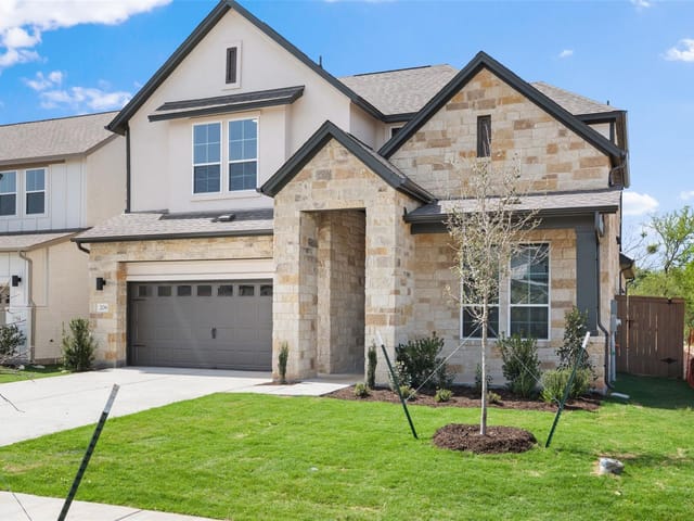 206 San Saba Dr