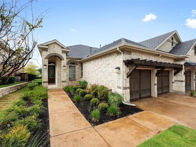 207 Cartwheel BND Unit #27