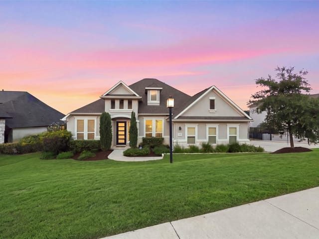 207 LODESTONE LN