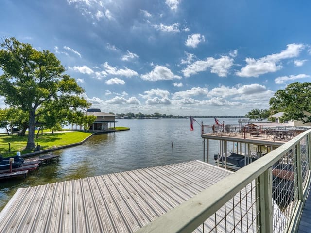207 Princess Terrace