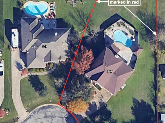 207 Silver Oak DR