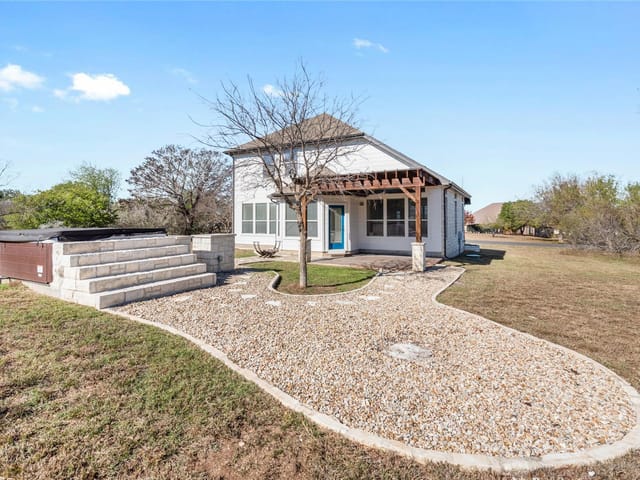 207 Wesley Ridge Dr