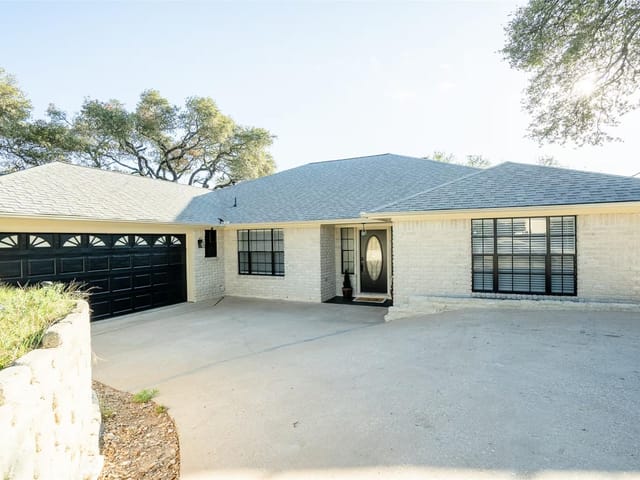 20712 Camel Back ST