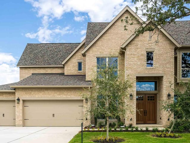 208 Oswalt WAY