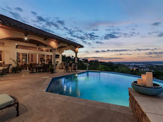 208 PALAZZA ALTO DR