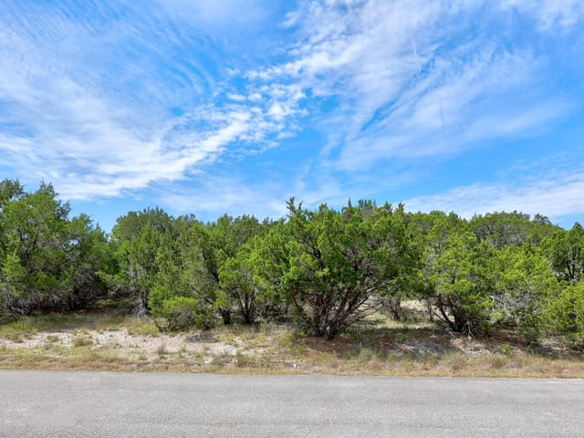 20801 Leaning Oak DR