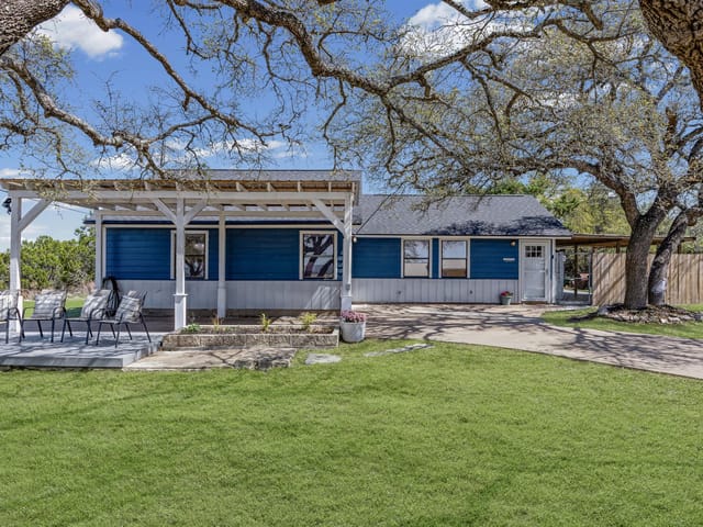 20811 Trapper Ln
