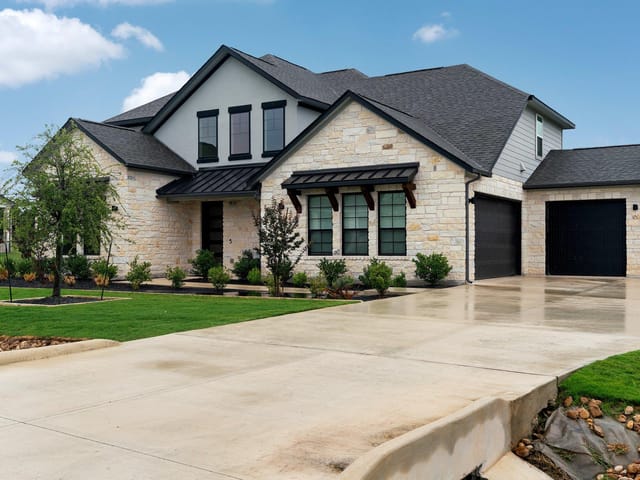 209 Northcrest DR