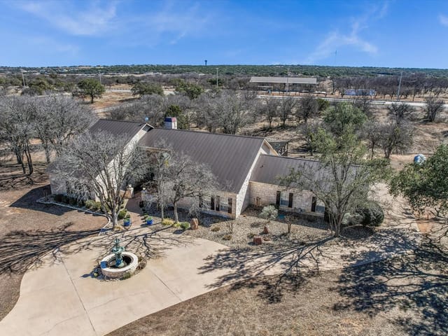 209  Tarbet Trl