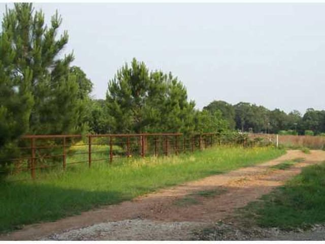 209 Young School House RD