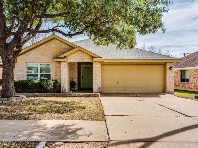 20907 S Gelding Ln
