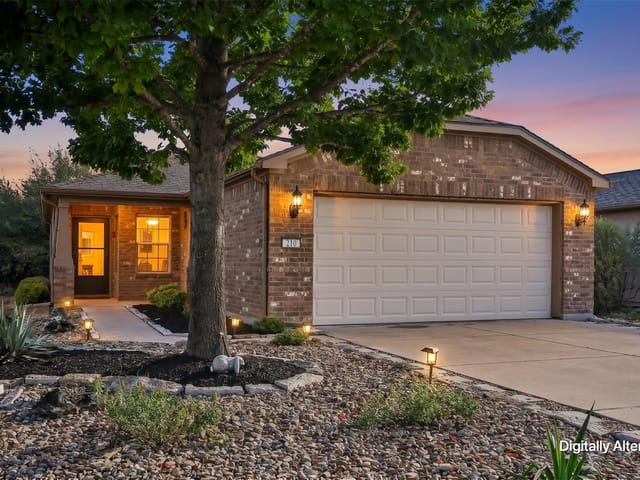 210 Kickapoo Creek Ln