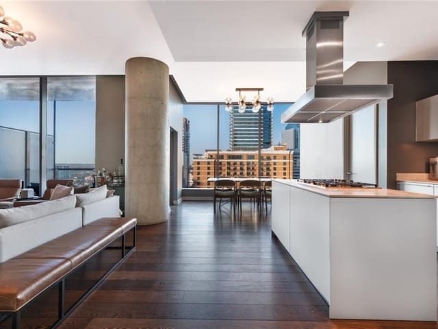 210 Lavaca St Unit #2311