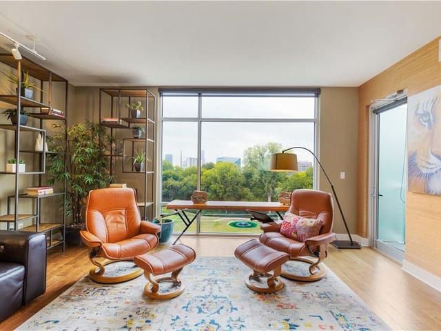 210 Lee Barton DR Unit #602
