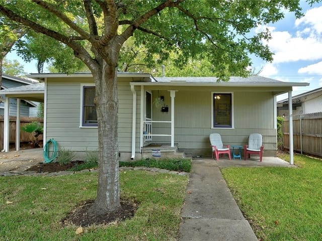210 W 55 1/2 St