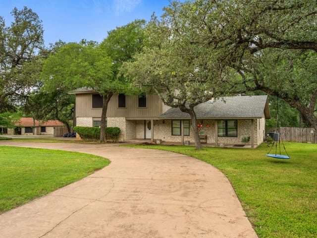 210 Waxwing DR