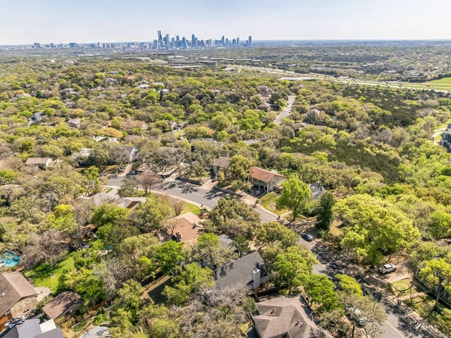 2100 Apricot Glen DR