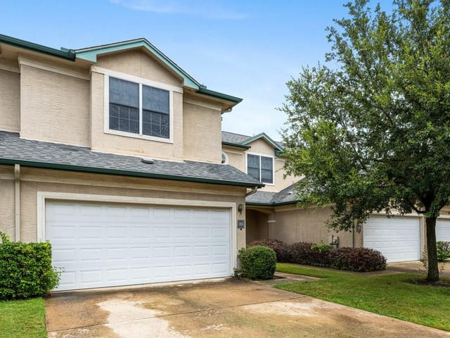 2100 Pipers Field Dr Unit #20