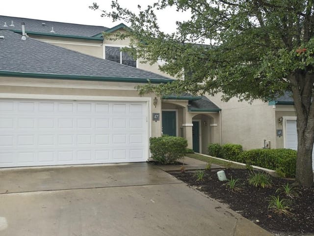 2100 Pipers Field Dr Unit #47