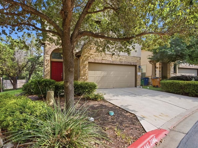 2101 Rivers Edge WAY Unit #13