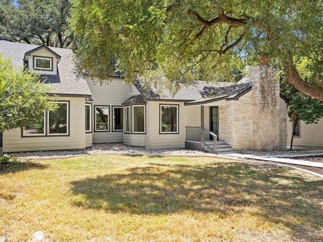 2101 Stamford LN