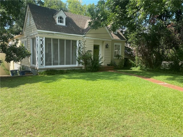 2102 Hartford RD Unit #A