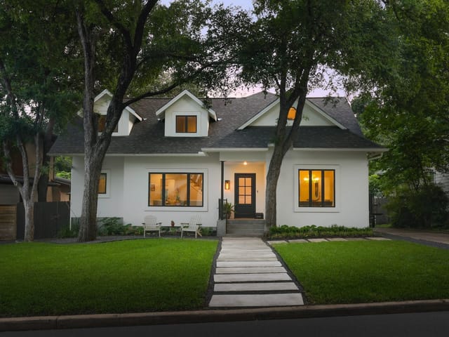 2103 Bowman Ave