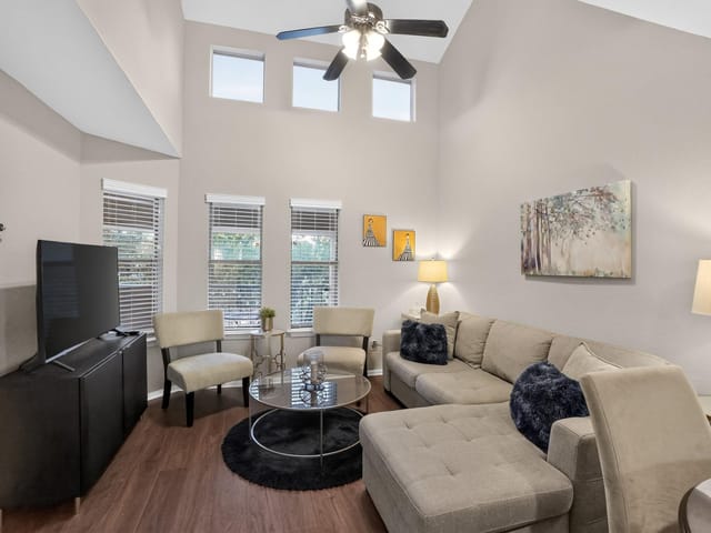 2104 Cullen Ave Unit #7-211