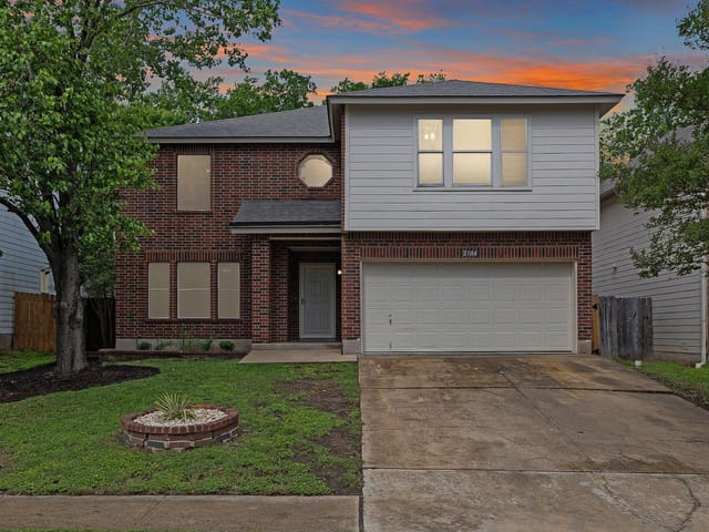 2104 Deer Creek Trl