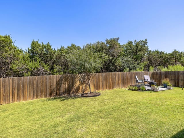2104 Sisterdale LN