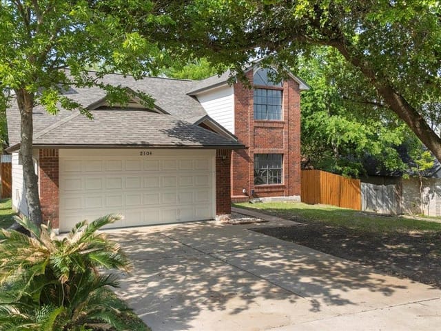 2104 Warfield Way