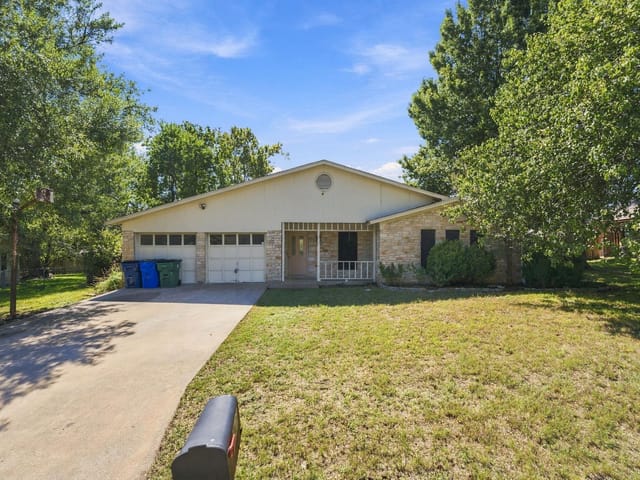 2105 Mildred DR