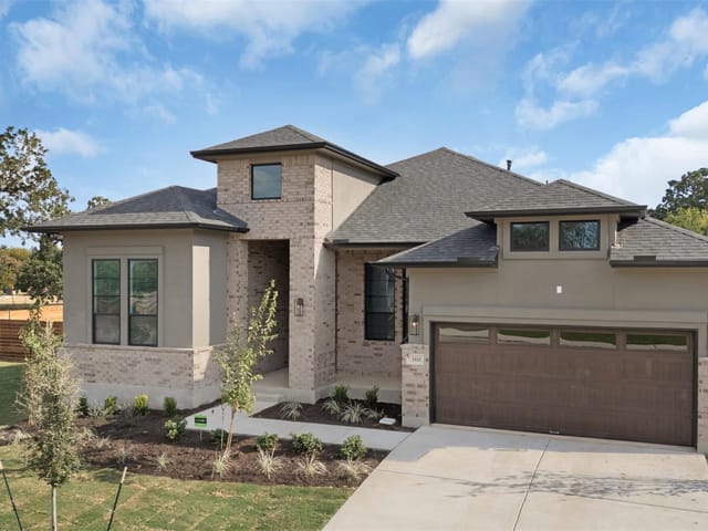 2105 Tobiano TRCE