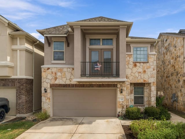 2105 Town Centre DR Unit #13