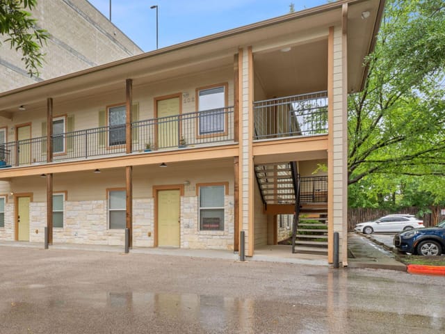 2106 Cullen Ave Unit #206