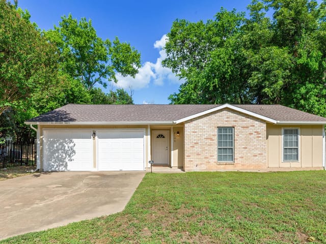 2106 Ponciana Loop