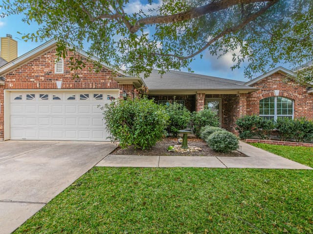 2107 Ariella Dr